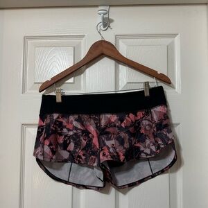Lululemon speed up shorts size 8 euc